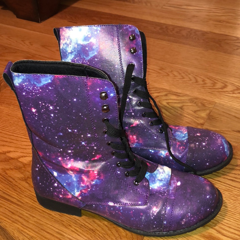 Hot Topic galaxy combat boots